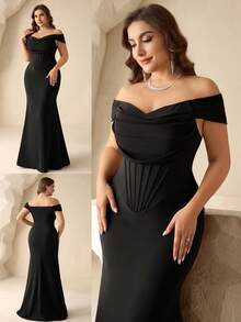 Coutiva Elegant High-End Graceful Luxury Plus Size Off-Shoulder Bridesmaid Dress - Black - View 7