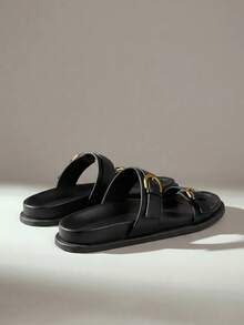 Solecia Sandal Datar Wanita Terbaru, Sandal Selop, Nyaman dan Kasual. - Malam Tenang Hitam - View 4
