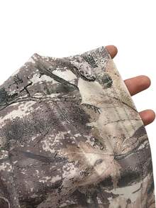SHEIN Camiseta de Manga Curta Causal e Solta com Estampa de Camuflagem para Mulheres - Verde Militar - Visão 6