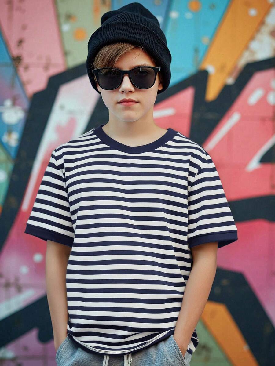 SHEIN 青少年男孩休閒條紋圓領套頭短袖針織T恤 - 藏蓝色 - 查看 1