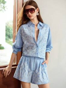 MOTF PREMIUM Shorts Femininos de Linho com Efeito Denim, Estampa de Textura e Bordado Artesanal - Azul - Visão 6