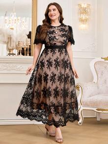 Reflora Plus Size Lace Patchwork Round Neck Elegant Short Sleeve Dress - Black - View 7