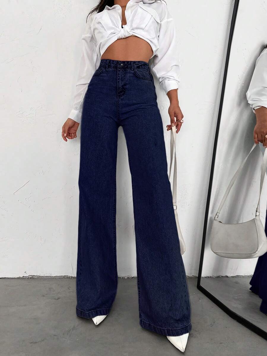 SHEIN بنطلون جينز مقاس كبير بخصر عالي وأسلوب كاجوال وغسيل داكن خام وقماش مرن وأزرار أمامية وقصة عادية وساق واسعة - أزرق داكن - مشاهدة 1