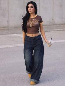 AfricaSnchz 女款對比滾邊數字印花圓領短袖短版上衣休閒夏季款 - 彩色 - 查看 5