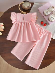 SHEIN Vintaside Kids 女嬰夏季粉色柔軟可愛休閒風草莓圖案方領荷葉袖上衣搭配寬腿長褲2件套，適合日常穿著、冷氣房放鬆、日常玩耍，柔軟可愛女孩套裝 - 粉色 - 查看 2