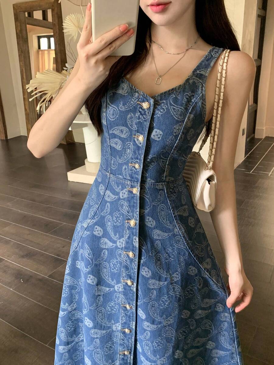 DAZY Women's Washed Denim Jacquard Cashew Flower All-Over Print Camisole Dress, Urban Casual Denim Dress - Medium Wash - View 1