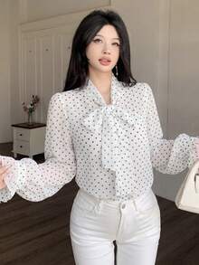 Modelyn 法式溫柔風蝴蝶結長袖秋季顯瘦優雅粉色女款襯衫 - 黑與白 - 查看 4