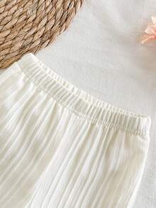SHEIN Vintaside Kids 2件組女嬰幼兒/新生兒0-3歲春夏季復古鉤編蕾絲條紋紋理面料度假出遊細肩帶上衣+短褲套裝嬰兒春夏季服飾 - 杏色 - 查看 7