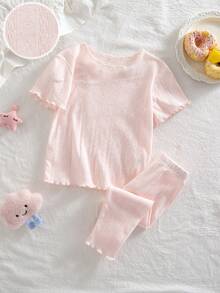 SHEIN Vintaside Kids 夏季女嬰純棉提花針織親膚舒適面料素色短袖長褲休閒熱銷款 2件/多件套 女孩喜愛休閒修身睡衣家居服 - 淺粉色 - 查看 5