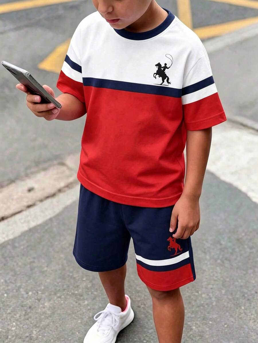 Setelan Kaos dan Celana Pendek Lengan Pendek Leher Bulat Minimalis Nyaman Kasual untuk Anak Laki-Laki Remaja, Motif Garis Klasik Retro Blok Warna, Motif Logo Kecil Ksatria Kecil yang Modis dan Indah, Cocok untuk Musim Semi dan Musim Panas, Cocok untuk Kampus, Cocok untuk Jalan-jalan - MultiWarna - View 1