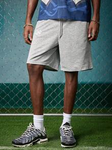 EVRINFINITE Pantalones cortos de punto casuales con patrón bordado sencillo para hombres, pantalones de chándal rectos y holgados con parches de estilo urbano - Gris Claro - Ver 7