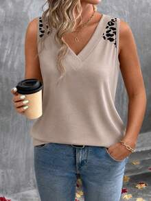 EMERY ROSE Fashion Casual Basic V-Neck Leopard Print Shoulder Plus Size Tank Top - Multicolor - View 3