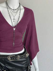 EgrlEra Deep V-Neck Sexy Mid-Length Sleeve Fitted T-Shirt - Red Violet - View 4