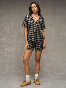 SHEIN Plaid Print Lapel Short Sleeve & Shorts Ladies Pajama Set - Black - View 6