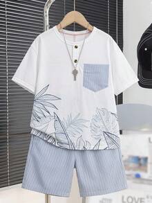 SHEIN 兒童青少年男孩休閒學院風度假圓領短袖T恤配椰子樹印花及彈性腰帶條紋梭織口袋短褲實用套裝 開學季男孩套裝 適合生日派對、派對、表演、婚禮、洗禮、開學、日常、學校、旅行、運動、春夏季 - 藍色 - 查看 5