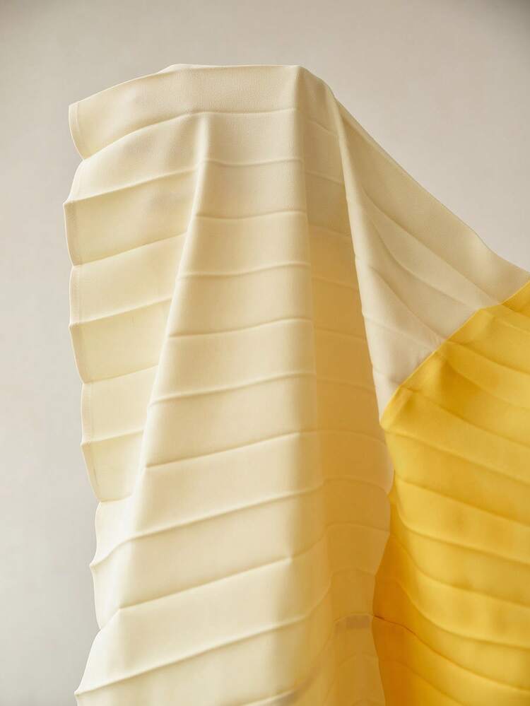WOMEN'S COLORBLOCK PLEATED LONG DRESS