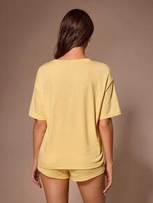 Lazeform 2 piezas Conjunto de ropa de estar en casa para mujer con cordón y plisado acanalado - Amarillo - Ver 2