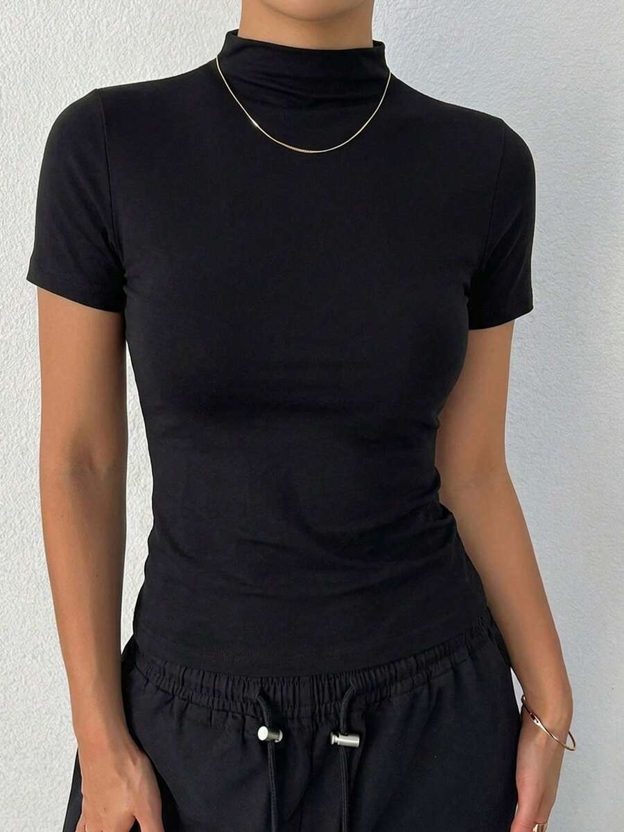DAZY Kaos Dalam Wanita Lengan Pendek Slim Fit Leher Tinggi - Hitam - View 1