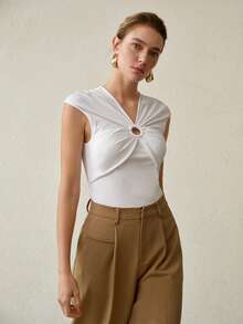 MOTF PREMIUM SPRING/SUMMER WOMEN'S WHITE ELEGANT COMMUTER RUCHED STRUCTURE RIBBED KNIT COTTON TOP - White - View 6