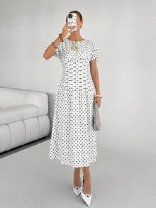 Siren Gaze Summer Elegant French Casual White And Black Polka Dot Maxi Dress For Women, Short Sleeve Tie Strap Ruched Waist Side Slit A-Line Long Dress, Beach - White - View 9