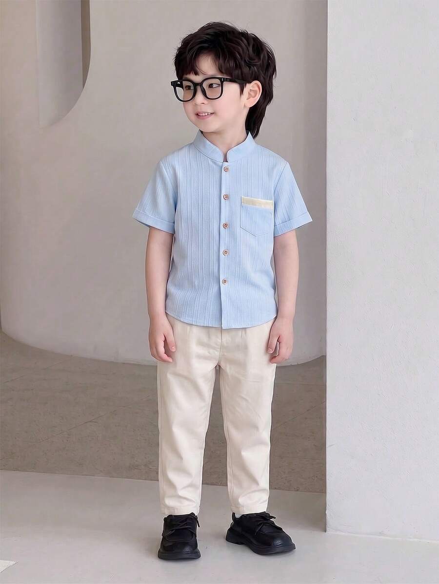 SHEIN 2 件套男童竖条纹圆领短袖单排扣衬衫和裤子套装,夏季 - 藍色 - 查看 1