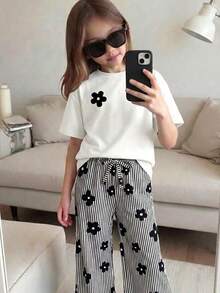 SHEIN Young Girls' Fashion Casual Minimalist White Printed T-Shirt And Black&Striped Knit Pants 2-Piece Set,Suitable For Outings,School,Vacation - Multicolor - View 5