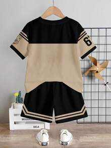 SHEIN Set Kaos Lengan Pendek dan Celana Pendek Kasual Sederhana untuk Bayi Laki-laki, Cocok untuk Musim Panas - MultiWarna - View 4