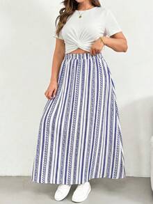 SHEIN Essnce 大码女装春夏时尚休闲弹力舒适日常显瘦两件套：黑色短袖上衣和黑白条纹长裙，夏季服装，度假装 - 藍色 - 查看 4