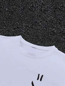 Manfinity Homme Men Cartoon Graphic Tee - White - View 3