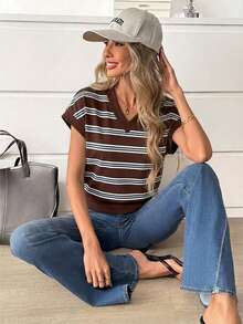 Easowa Women's V-Neck Printed T-Shirt, Versatile Summer Top - Multicolor - View 4