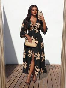 Enliva Vestido de talla grande para mujer con estampado floral negro, escote en V profundo y abertura lateral, vestido de vacaciones tropicales y resort, elegante para graduación en otoño, primavera y verano, para silueta de pera y triángulo - Negro - Ver 8