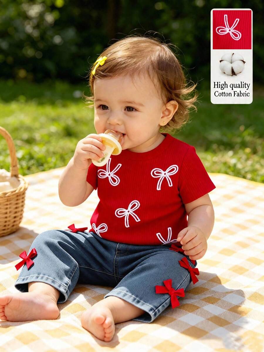 SHEIN Genkimix Kids 女婴红色罗纹短袖T恤和蓝色蝴蝶结长裤两件套休闲装