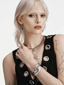 MortiRose 5pcs/Set Minimalist Elegant Luxury Sparkling Star Bangle Bracelets, High-End Titanium Steel Bracelets For Women - Silver 1 - View 3