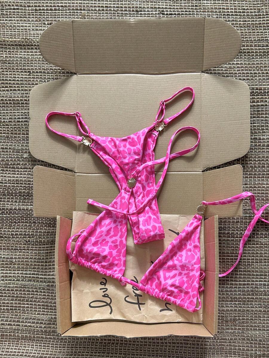 SHEIN Swim 2026春夏女款粉色豹紋細肩帶掛脖綁側高衩綁繩丁字褲比基尼泳衣兩件套,甜美度假風,適合海邊拍照 - 粉色 - 查看 1
