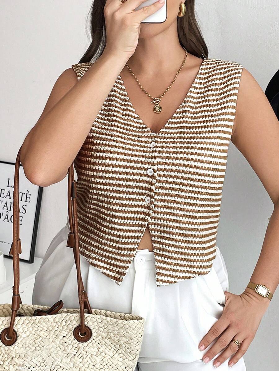 SHEIN Frenchy 大尺碼女款條紋單排扣休閒背心 - 咖啡棕 - 查看 1