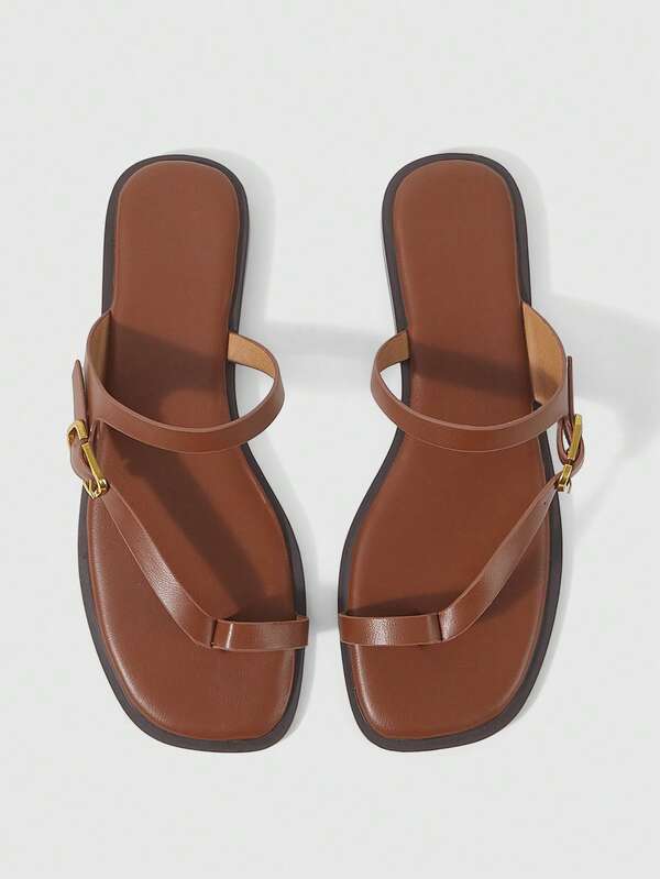 Sleekvia Chanclas planas cómodas y resistentes al desgaste para mujer, versátiles, con metal, para exteriores