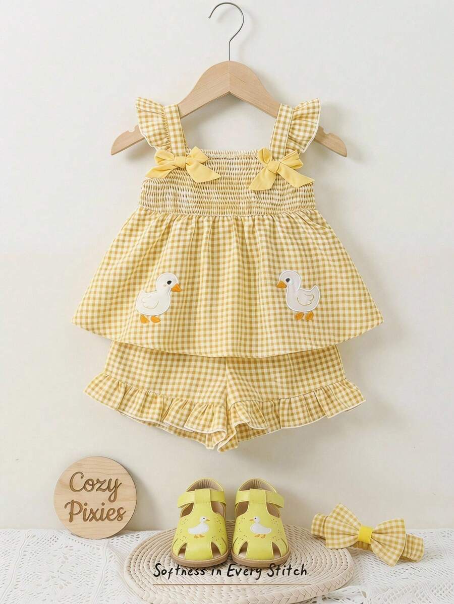 Cozy Pixies 2pcs Baby Girl Cartoon Duck Decor Bow Strap Top And Elastic Waist Shorts Set - Yellow - View 1