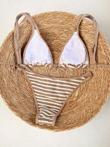 Swim Vcay Bikini Seksi Wanita Musim Semi/Panas 2026, Model Segitiga dengan Leher Halter, Garis-garis Cokelat dengan Liontin Emas, Tali Bahu Tunggal Berongga, Desain Tali Serut Berkerut yang Dapat Diatur, Potongan Tinggi, Gaya Kasual, Cocok untuk Pantai, Tepi Laut, dan Kolam Renang - Coklat - View 3