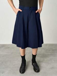 STYNVO Men's Solid Color Pocket Pleated Loose CasualBermuda Shorts - Navy Blue - View 3