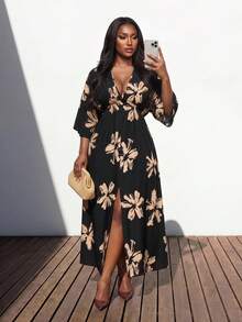 Enliva Vestido de talla grande para mujer con estampado floral negro, escote en V profundo y abertura lateral, vestido de vacaciones tropicales y resort, elegante para graduación en otoño, primavera y verano, para silueta de pera y triángulo - Negro - Ver 9