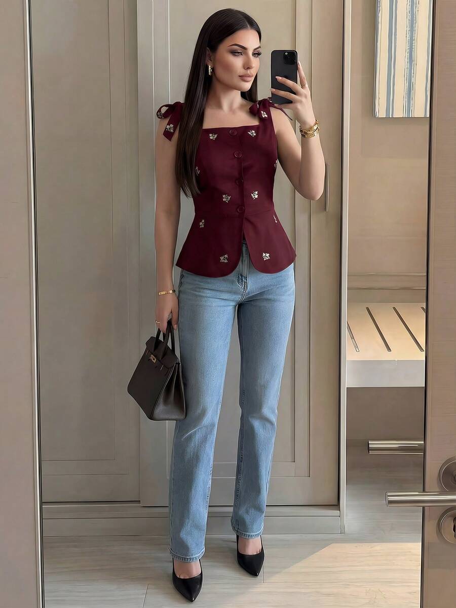 Modelyn 女款花卉刺繡單排扣肩結無袖襯衫 - 酒紅色 - 查看 1