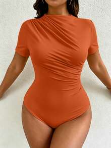 Elenzga Bodysuit Wanita Ukuran Besar Musim Semi/Panas Warna Polos Modis Elegan dari Kain Elastis, Desain Asimetris, Desain Berkerut, Leher Bulat Lengan Pendek, Serbaguna untuk Perjalanan Sehari-hari - Jeruk - View 7