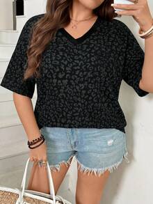 SHEIN LUNE Camiseta con Bolsillo Verde Talla Grande Día de San Patricio Primavera Break Estilo Boho Rave Atuendos de Festival Primavera Break Atuendos Estilo Old Money Atuendos de Rave para Mujeres - Multicolor - Ver 2