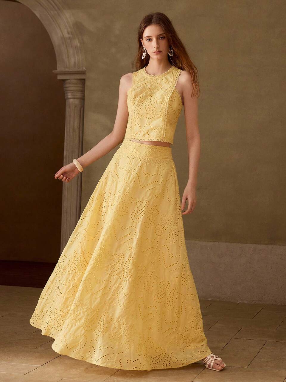 MOTF ELEGANT WOMEN'S YELLOW JACQUARD WOVEN FABRIC ROUND NECK CAMISOLE TOP AND LONG SKIRT TWO PIECE OUTFIT SET