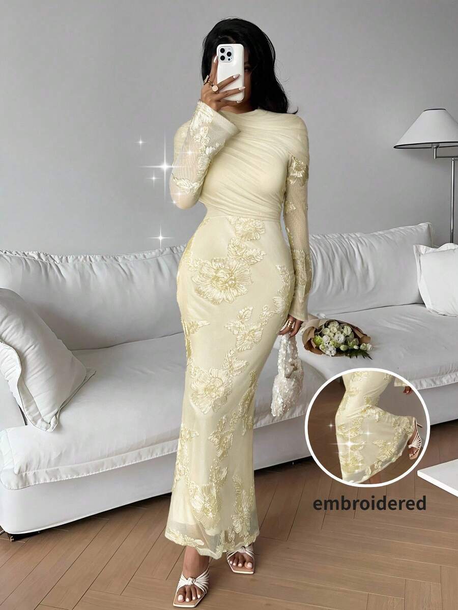 SHEIN Frenchy 女士纯色刺绣优雅修身长袖连衣裙 - 杏色 - 查看 1