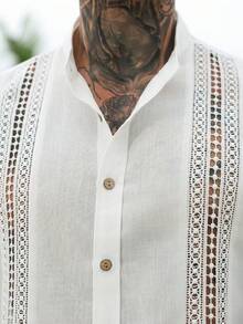 VENTUSAIL 男士纯色亚麻立领镂空花卉饰边设计度假休闲短袖衬衫和短裤套装 - 白色 - 查看 3