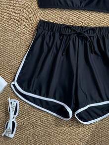 Swim SPRTY Conjunto de traje de baño para mujer 2 en 1 con top deportivo negro de color de contraste con ribete blanco y shorts, primavera/verano - Blanco y Negro - Ver 7