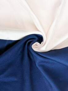 Resyla Kaos Wanita Kasual Musim Panas dengan Motif Blok Warna dan Patchwork - Navy Blue - View 4