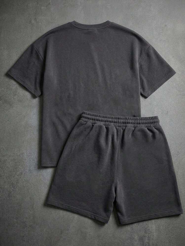 Locker geschnittenes Crew Neck Kurzarm T-Shirt und passendes Shorts Set mit gesticktem Logo-Schriftzug, Sommer Lässig Loungewear Kollektion