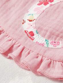 Cozy Pixies 1 Piece [A-Z] 26 Letter Embroidered Baby Bib 26 Ruffle Edge Saliva Towel, Newborn Spit Milk Bib Multi-Color Optional Baby Meal Bag - Multicolor - View 6